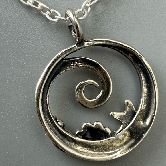 Sterling Silver Shell and Starfish Necklace - Picture 7 of 9